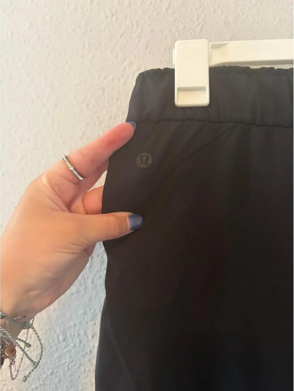 Lululemon Keep Moving Pant 7/8 High-Rise 27in inseam Black size 14. EUC. $118 re